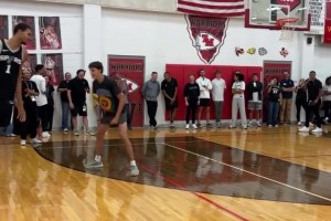 官方：美因茨主帅亨里克森下课；球队积6分排名德甲垫底（官方：美因茨解雇主帅亨里克森，球队仅6分暂列德甲末位）