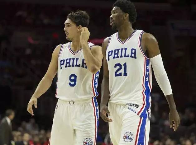 踢球水平与人口无关？世界人口前十国家中有8队无缘世界杯（人口规模不等于足球实力：全球人口前十国有八队无缘世界杯）