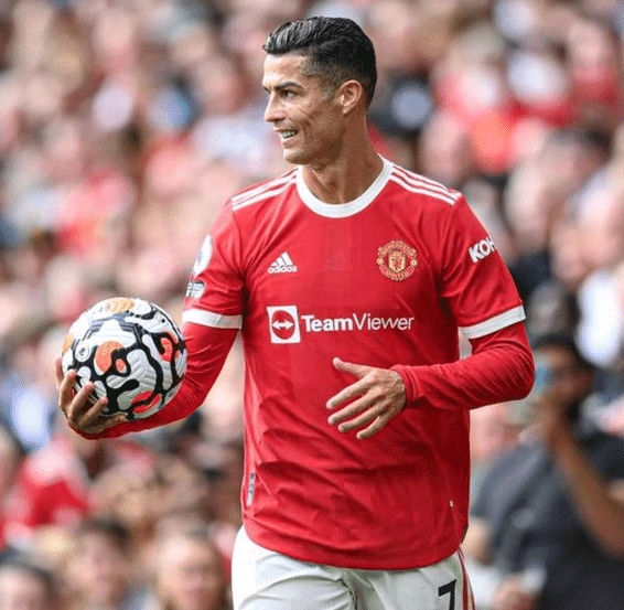 德甲半场：本塞拜尼建功，多特蒙德暂1-0弗赖堡（半场战报：本塞拜尼破门，多特蒙德暂以1-0领先弗赖堡）