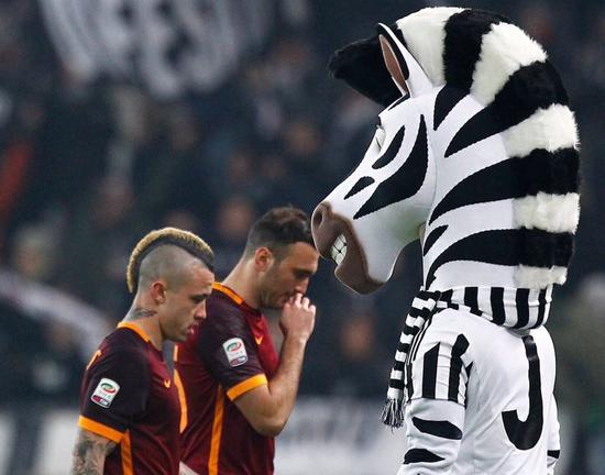 下半场爆发！迪亚洛9中4得到14分9助攻2抢断（迪亚洛下半场发威：9投4中砍下14分，外加9助攻2抢断）