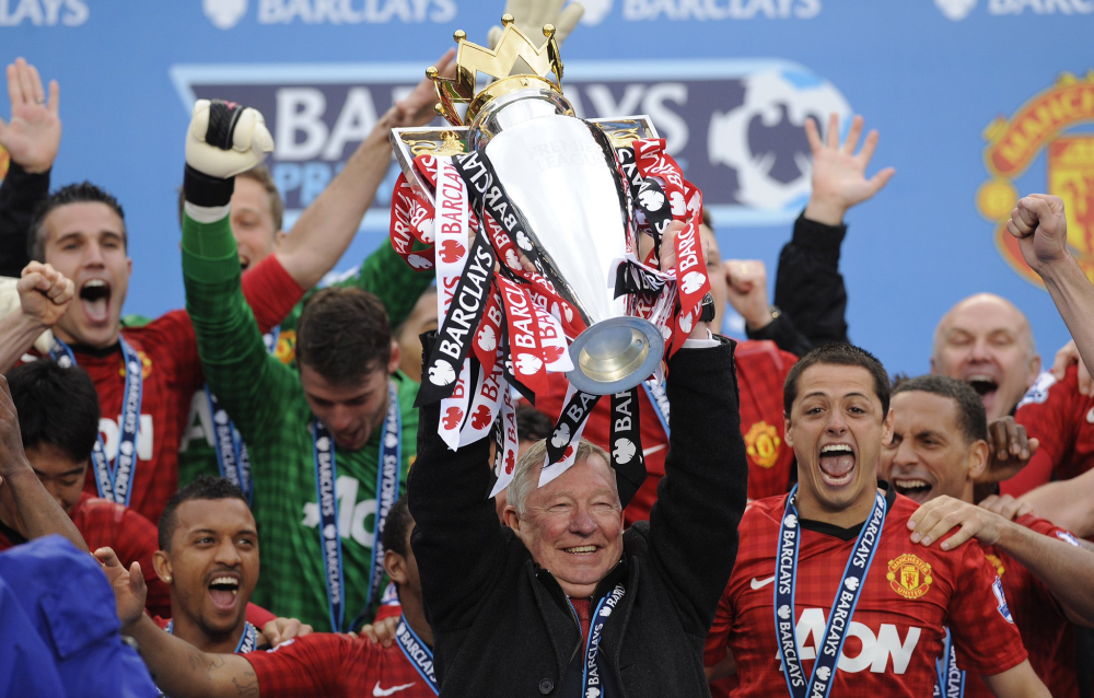 国足大换血！邵佳一破格提拔3大新星， 球迷：比归化球员强多了！（国足阵容洗牌！邵佳一火线起用三名新星，球迷称：实力全面压过归化球员）