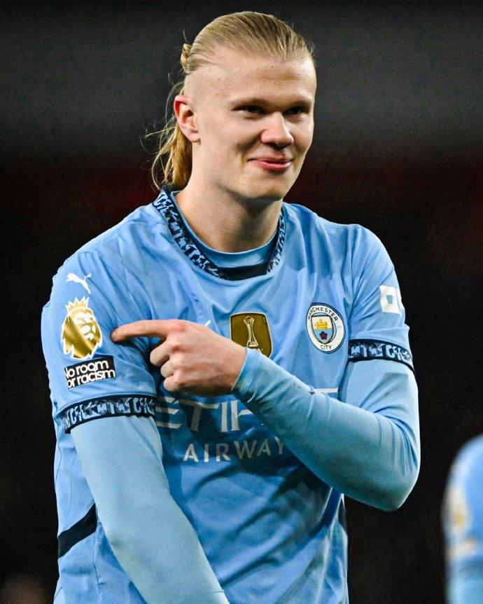 迪乌夫：齐沃经常和我交流帮我提高，高兴自己的机会越来越多（迪乌夫：齐沃常与我沟通助我提升，为机会增多而欣喜）