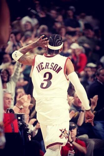 2025／26赛季英超：阿森纳三大主力伤情成谜，每个小时都非常关键（2025／26赛季英超焦点：阿森纳三大主力伤情未明，每小时都是关键时刻）