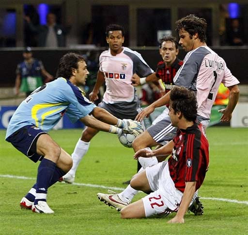 足协杯决赛门票共3.2万张，分区可能会根据售票情况调整（足协杯决赛3.2万张门票，分区或将根据销量动态调整）