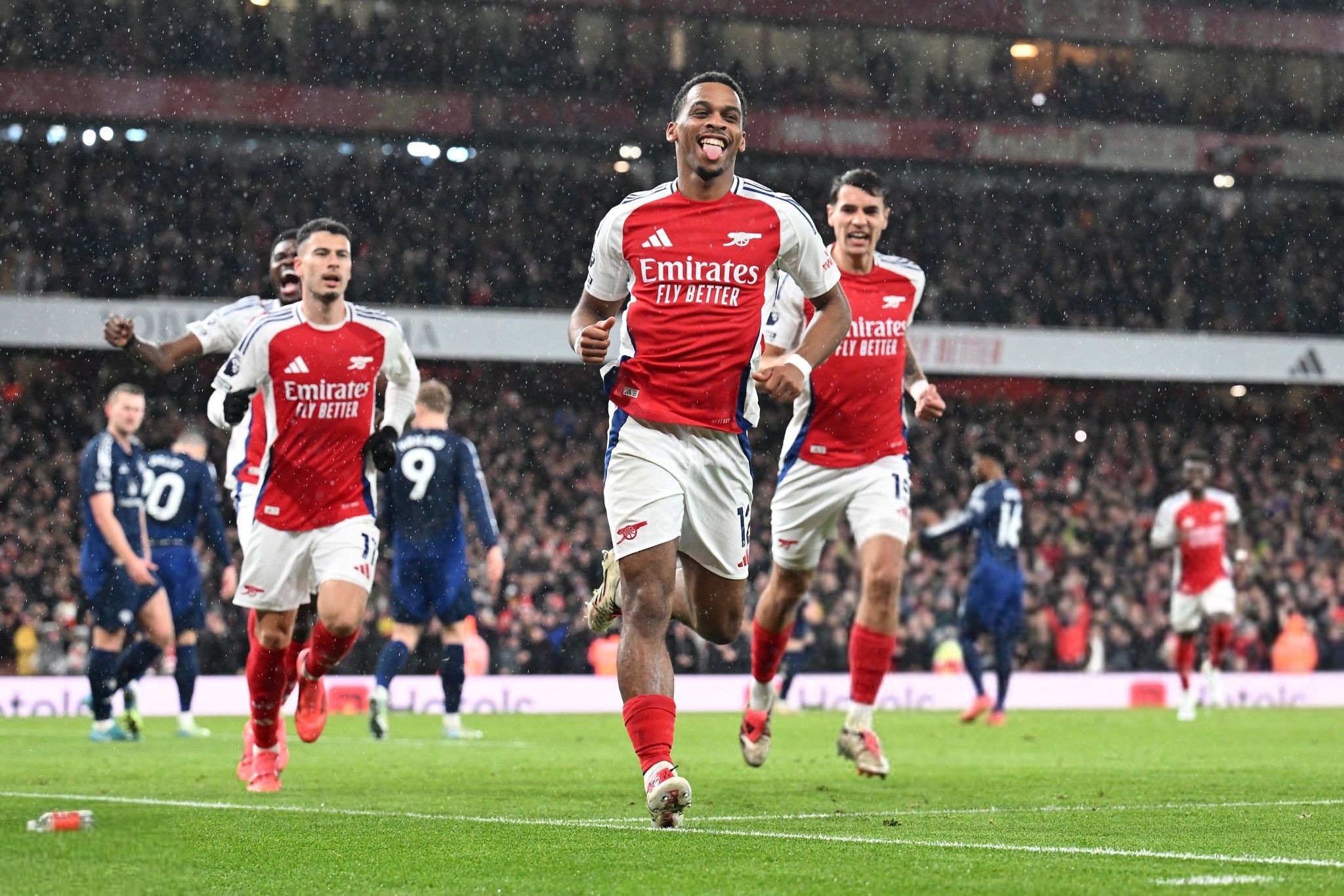 庄宇珊意甲首秀20分精彩集锦欣赏（庄宇珊意甲处子战砍下20分 高光集锦）