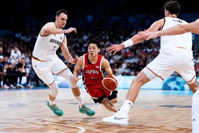 足协杯决赛：河南球迷接近北京的三倍；河南省领导将现场观战（足协杯决战：河南球迷人数近为北京三倍，河南省领导将到场观战）